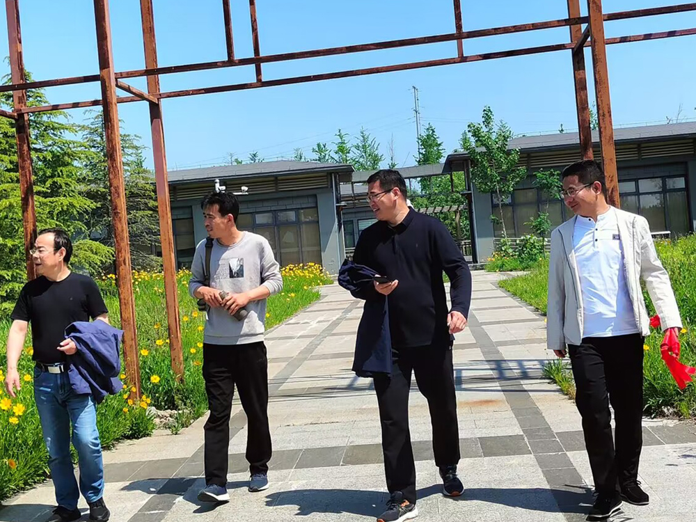 b5e0e35866bb40338476335993da89a5.jpg b5e0e35866bb40338476335993da89a5.jpg