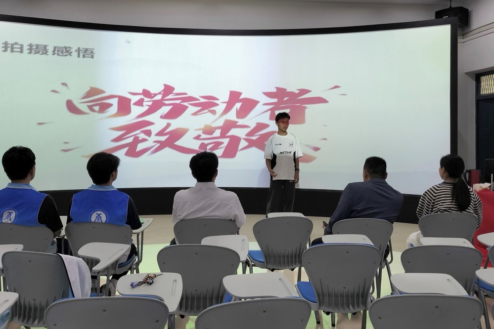 e0434c65db4f4fccb8243c142a73bde1.jpg e0434c65db4f4fccb8243c142a73bde1.jpg