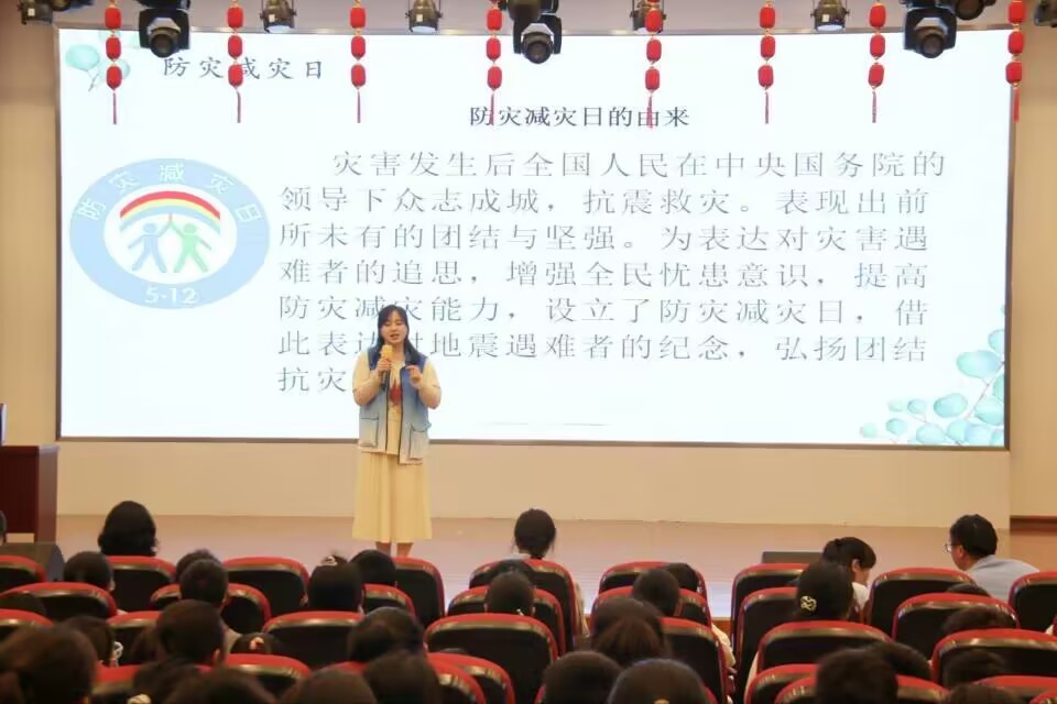 a5a422904e5e4ef6b027eef0e2b6713a.jpg a5a422904e5e4ef6b027eef0e2b6713a.jpg