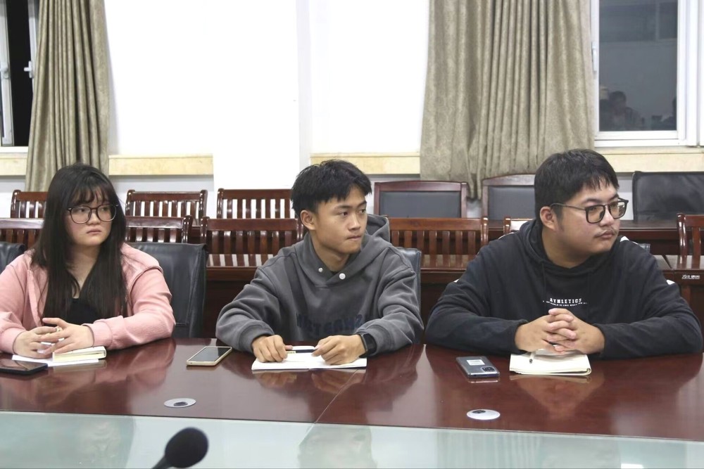 d7bde84eb3bf49879a7c6b45f9ac25cc.jpg d7bde84eb3bf49879a7c6b45f9ac25cc.jpg