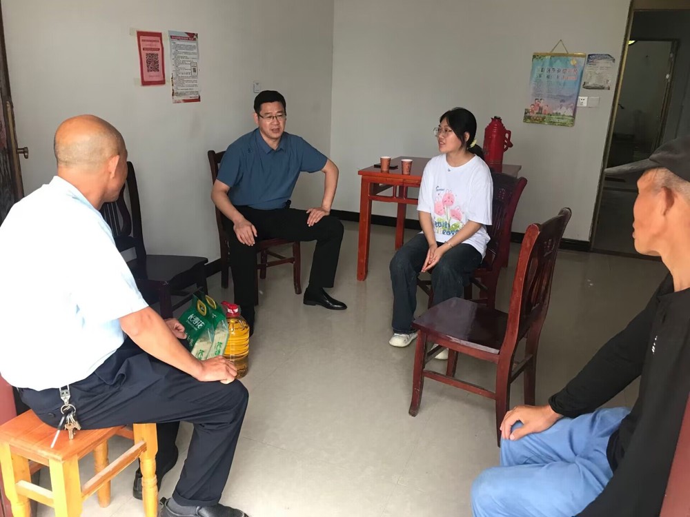 98079414cdaa4d2b871703c7979bacd4.jpg 98079414cdaa4d2b871703c7979bacd4.jpg