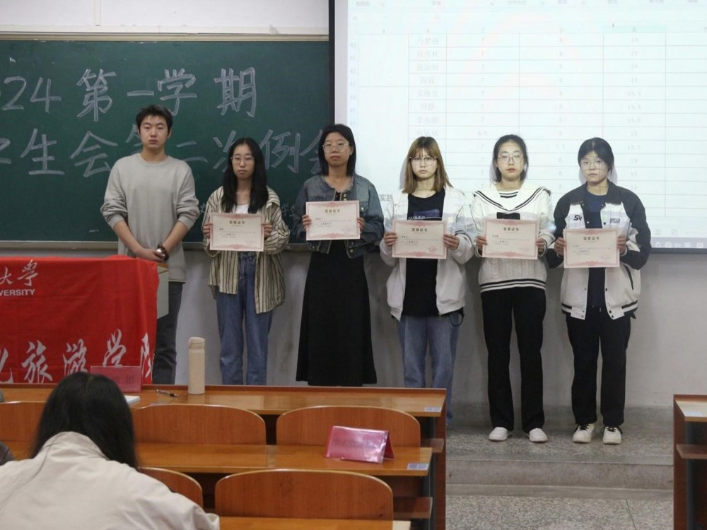 d8e4278354de4614a7cc3d6825b4f3a4.jpg d8e4278354de4614a7cc3d6825b4f3a4.jpg