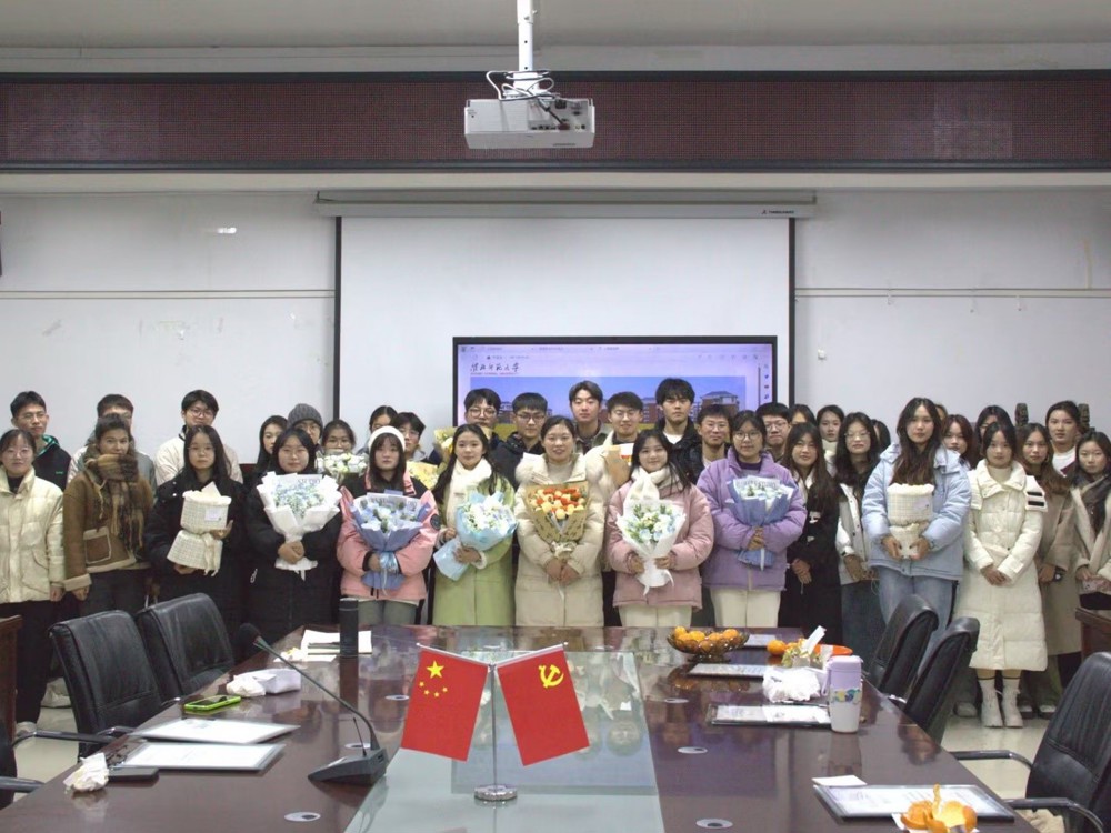 161911a7d2ab4f66b68e92b393c2cdc2.jpg 161911a7d2ab4f66b68e92b393c2cdc2.jpg