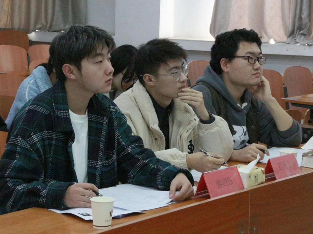 6b816d27edfb46d28ba93f9d73a4189e.jpg 6b816d27edfb46d28ba93f9d73a4189e.jpg