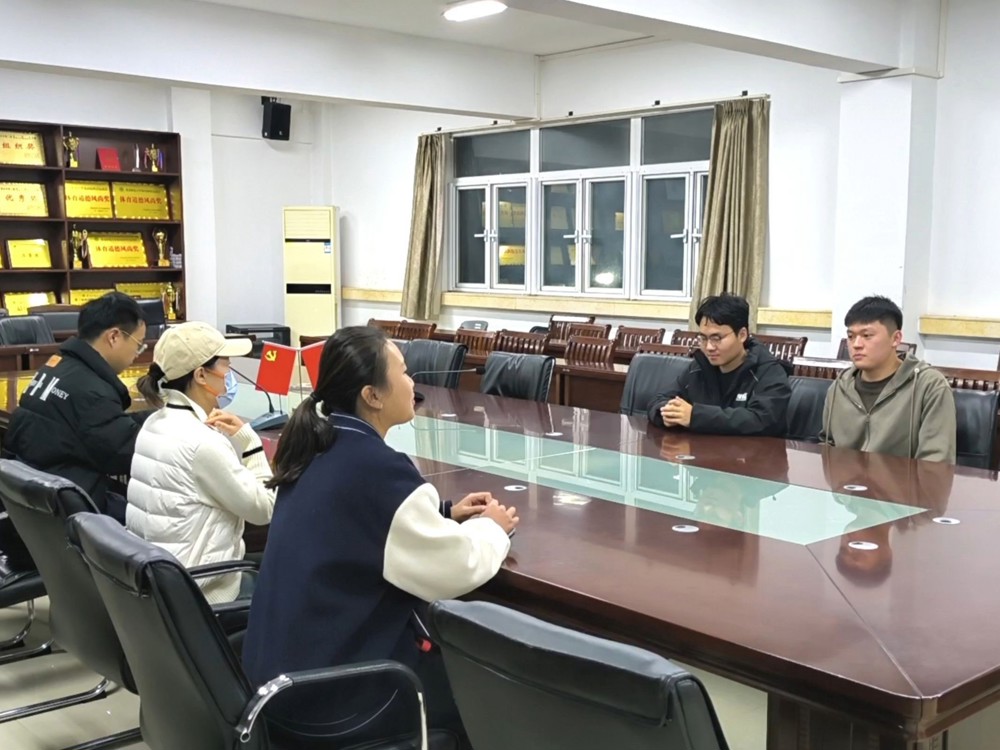 914513b045f84840b0ca33d68f656afc.jpg 914513b045f84840b0ca33d68f656afc.jpg