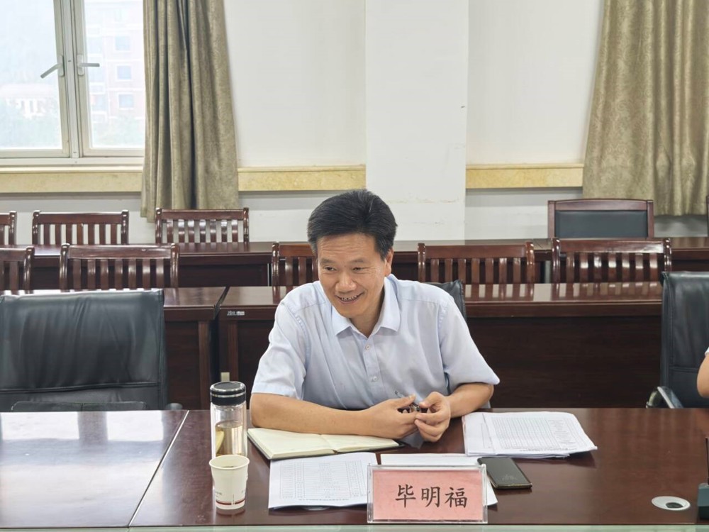 14c9f15bfdec4cc2a5e19a419ffa8b2b.jpg 14c9f15bfdec4cc2a5e19a419ffa8b2b.jpg