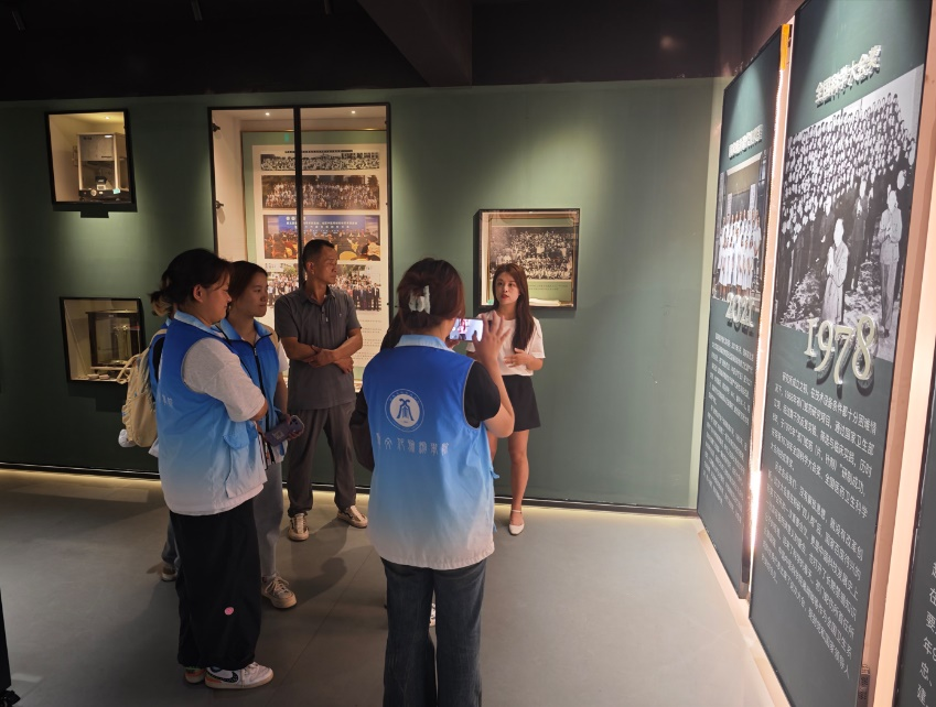 e7c14c704a874a4bb03924ed8f6fed13.png e7c14c704a874a4bb03924ed8f6fed13.png