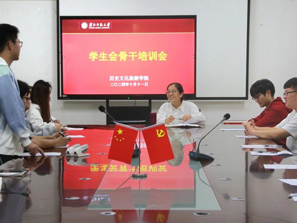 5eea3d0a9f96441f915eef19f95ca337.jpg 5eea3d0a9f96441f915eef19f95ca337.jpg