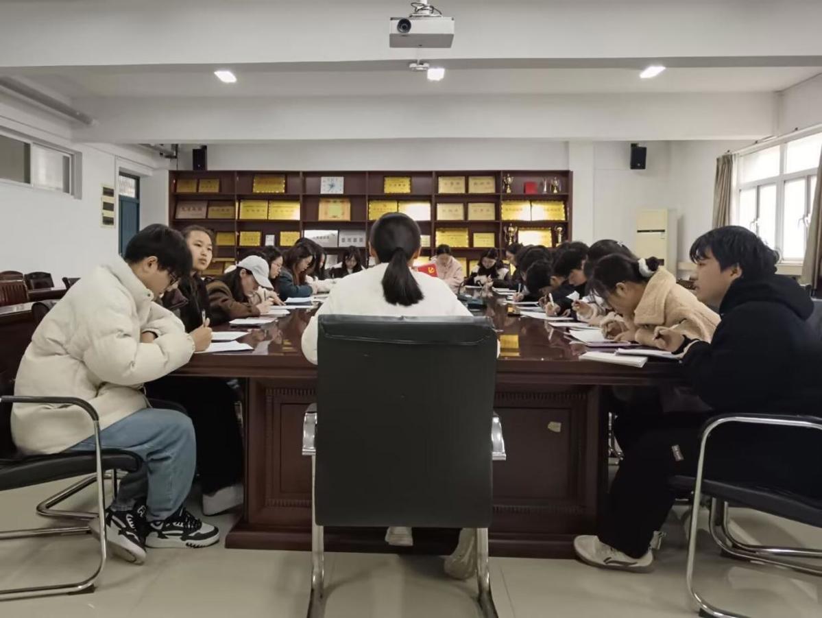 f245b993a85f47bc810b85401da893c0.jpg f245b993a85f47bc810b85401da893c0.jpg