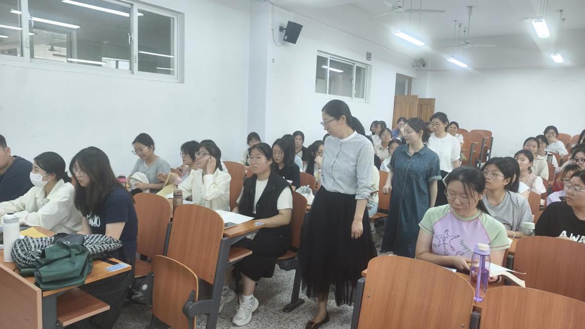 fbdcd87edcc1424484d2568e76e747fb.jpg fbdcd87edcc1424484d2568e76e747fb.jpg