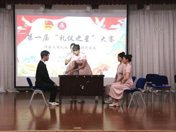 1b4f117d4fe745879287b7106ac7f667.jpg 1b4f117d4fe745879287b7106ac7f667.jpg