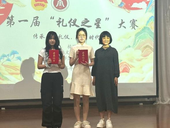 2483c15f7c56486dac0da870bef36a7b.jpg 2483c15f7c56486dac0da870bef36a7b.jpg