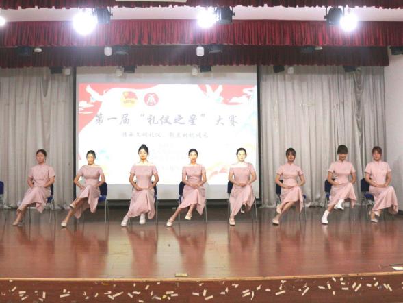 3d33fe29861c4b2caa6e7a8a4953e95b.jpg 3d33fe29861c4b2caa6e7a8a4953e95b.jpg