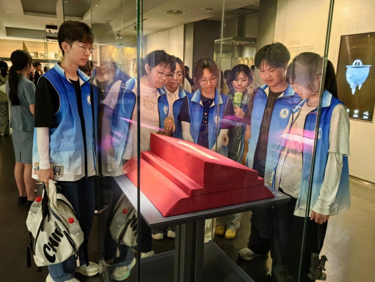 c2b454e327d548de833dd8ead910a4f0.jpg c2b454e327d548de833dd8ead910a4f0.jpg