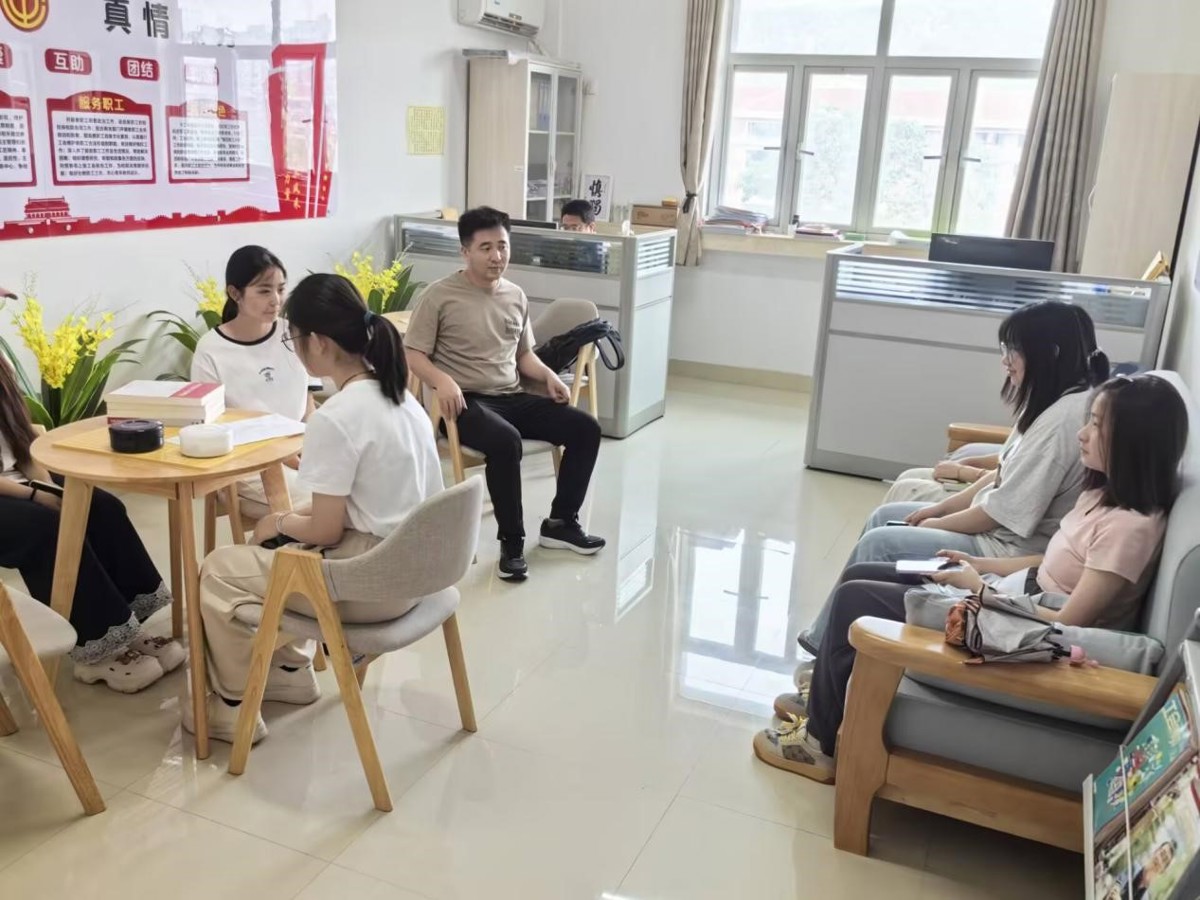 e0d609629e354880b6356b37006eac7d.jpg e0d609629e354880b6356b37006eac7d.jpg